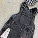 سرهمی جین دخترانه مام استایل طرح اردک ذغالی - نی نی استار