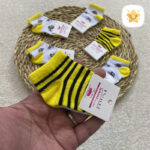 جوراب نوزادی مدل زنبوری 2 - نی نی استار