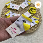 جوراب نوزادی مدل زنبوری 3 - نی نی استار