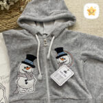 3تکه مخمل شلوار و سویشرت پسرانه مدل آدم برفی نقلی 4 - نی نی استار