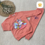 بلوز شلوار دخترانه DENIZ پنبه تک شاخ گلدوزی صورتی - نی نی استار