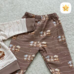 بلوز شلوار نوزادی چاپی طرح قطار 3