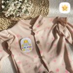 2 تکه سرهمی نوزادی دخترانه و هدبند مدل قلبی پارچه کبریتی 2 - نی نی استار