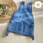 سارافون دخترانه جین بغل جیب دار سایز نقلی 3