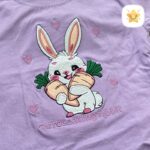 تیشرت شلوارک دخترانه برند DENIZ خرگوش و هویج مناسب 2 تا 6 سال بنفش - نی نی استار