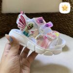 صندل دخترانه فانتزی مدل السا سایز 22 تا 35 (کرم و سفید)2 - نی نی استار