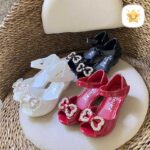 صندل دخترانه ورنی مجلسی وارداتی برند kenike سایز 25 تا 30 - نی نی استار