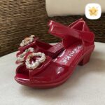 صندل دخترانه ورنی مجلسی وارداتی برند kenike سایز 25 تا 30 8 - نی نی استار