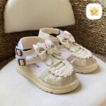 صندل دخترانه کرومی چرمی بند دار سایز 30 تا 35 کرم