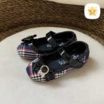 کفش دخترانه تخت وارداتی برند kenike سایز 25 تا 30 ورنی مشکی 3 - نی نی استار