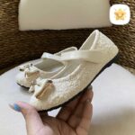 کفش دخترانه تخت وارداتی برند kenike سایز 25 تا 30 گیپور سفید 2 - نی نی استار