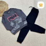 بلوز شلوار پسرانه دورس مدل PUBLS مناسب 1 تا 8 سال طوسی - نی نی استار