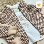 ست 3 تکه سوئیشرت و تیشرت و شلوار دخترانه جنس عالی مناسب 2 تا 6 سال - نی نی استار